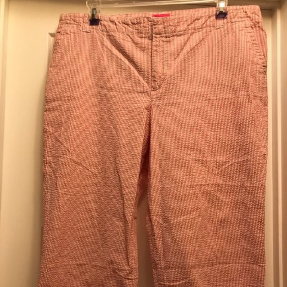 Striped seersucker capris